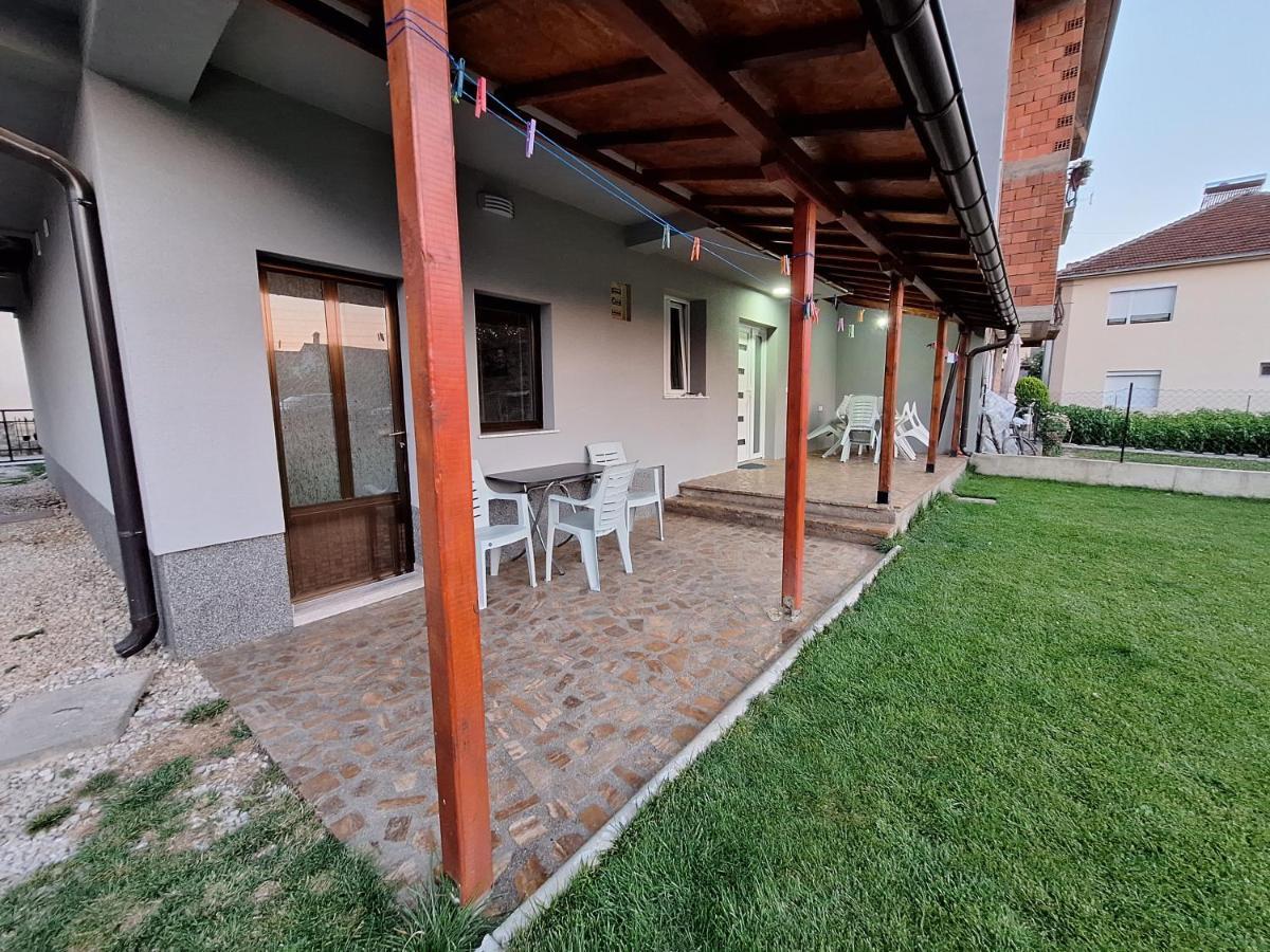 Studio Apartments Oleg Охрид Экстерьер фото