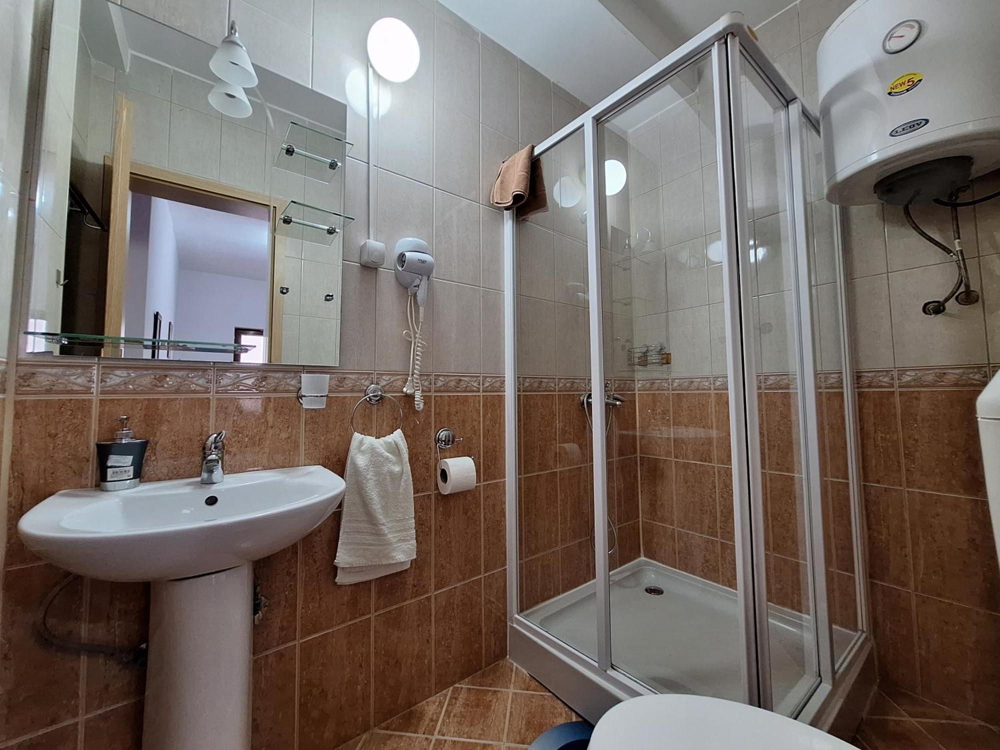 Studio Apartments Oleg Охрид Экстерьер фото