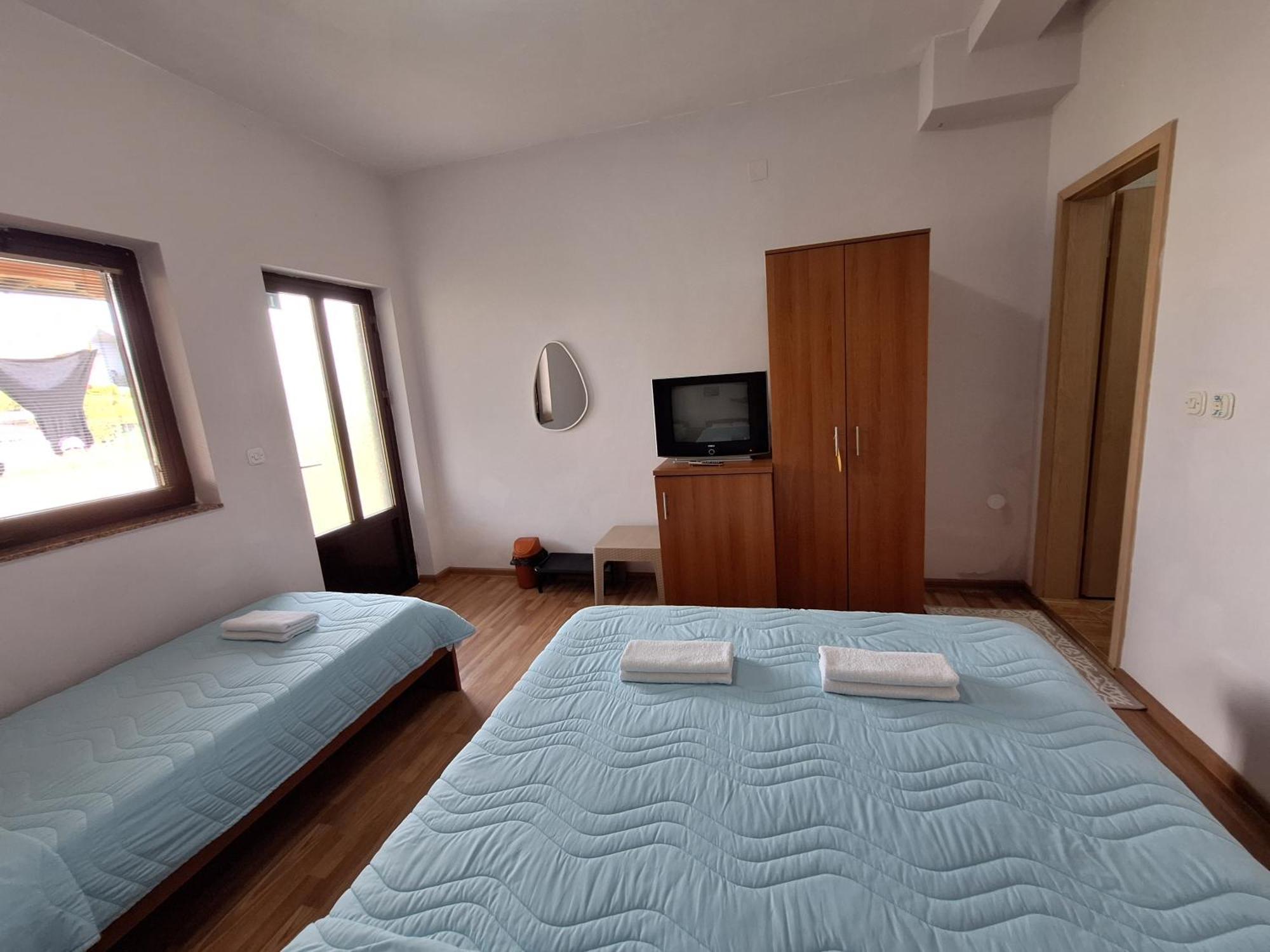 Studio Apartments Oleg Охрид Экстерьер фото